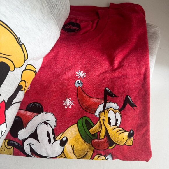 Disney Graphic Print Sweatshirt and T Shirt Bundle 6 Pieces S/M - Picture 7 of 9